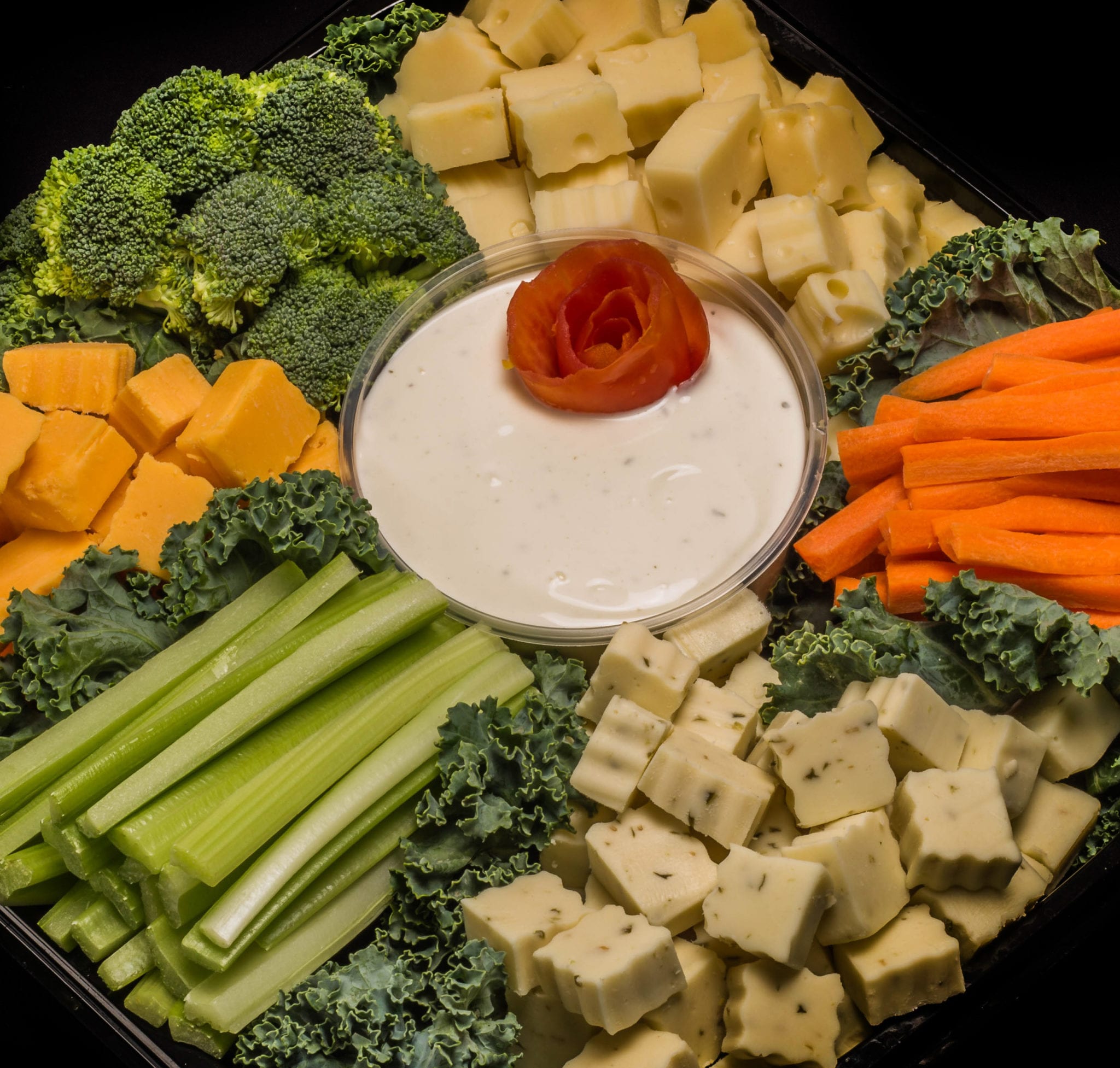 Fresh Vegetable & Cheese Tray